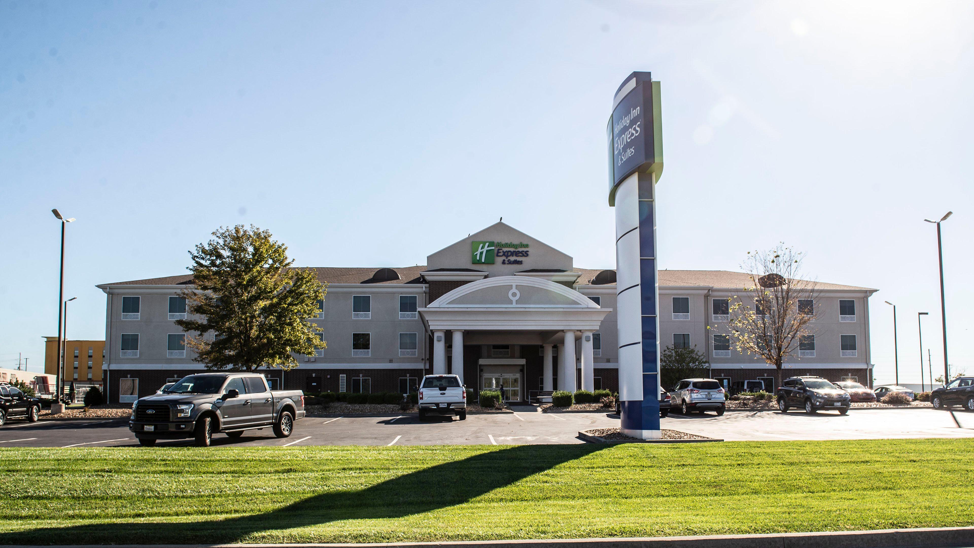 Holiday Inn Express Hotel & Suites Sedalia By Ihg Εξωτερικό φωτογραφία