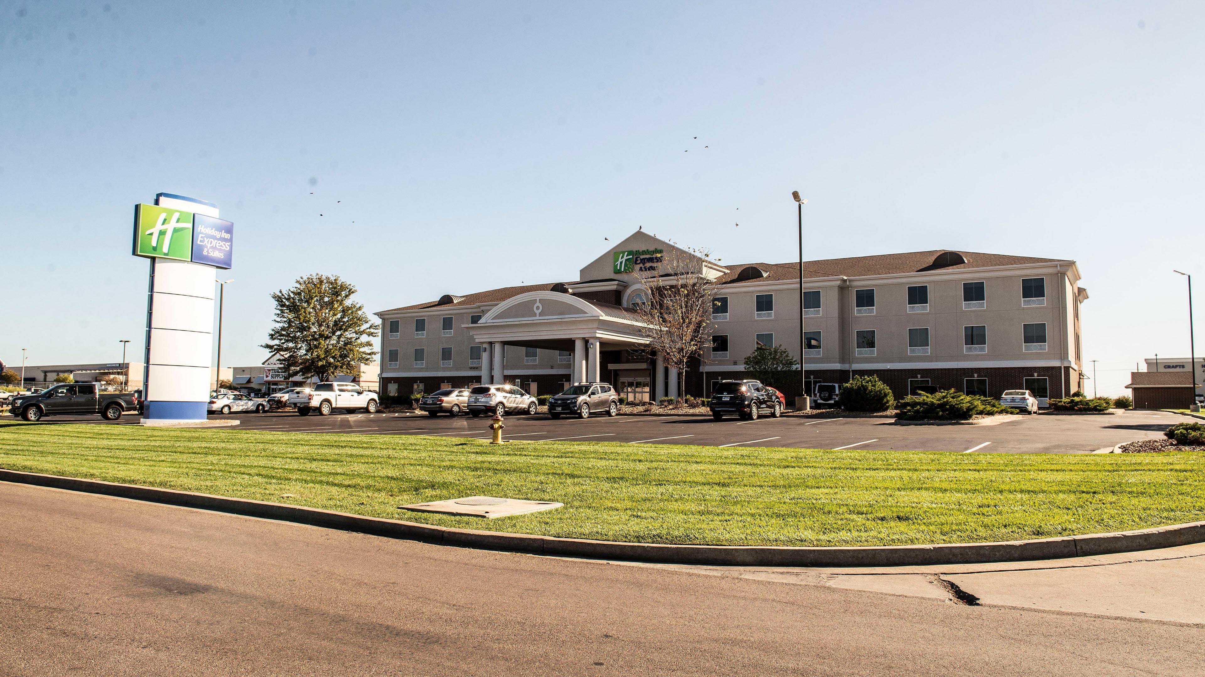 Holiday Inn Express Hotel & Suites Sedalia By Ihg Εξωτερικό φωτογραφία